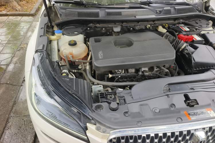 Used Lincoln Corsair 2020 2.0T Four-Wheel Drive Luxury Edition Engine Bay Right