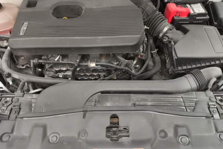 Used Lincoln Corsair 2020 2.0T Two-Wheel Drive Luxury Edition Engine Bay