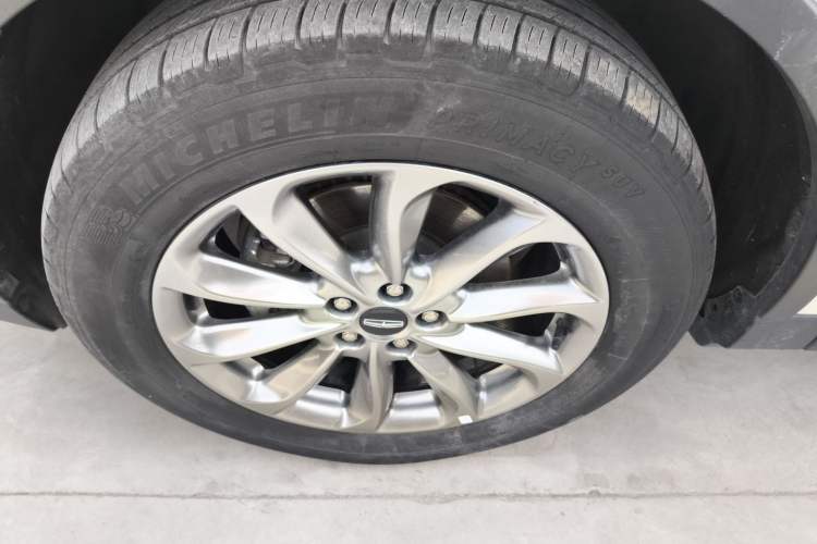 Used Lincoln Corsair 2020 2.0T Two-Wheel Drive Luxury Edition Exterior 4