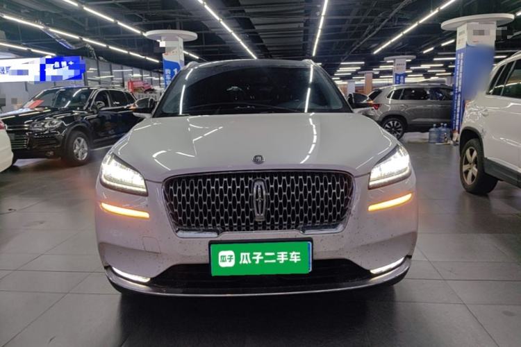 Used Lincoln Corsair 2020 2.0T Two-Wheel Drive Luxury Edition Front