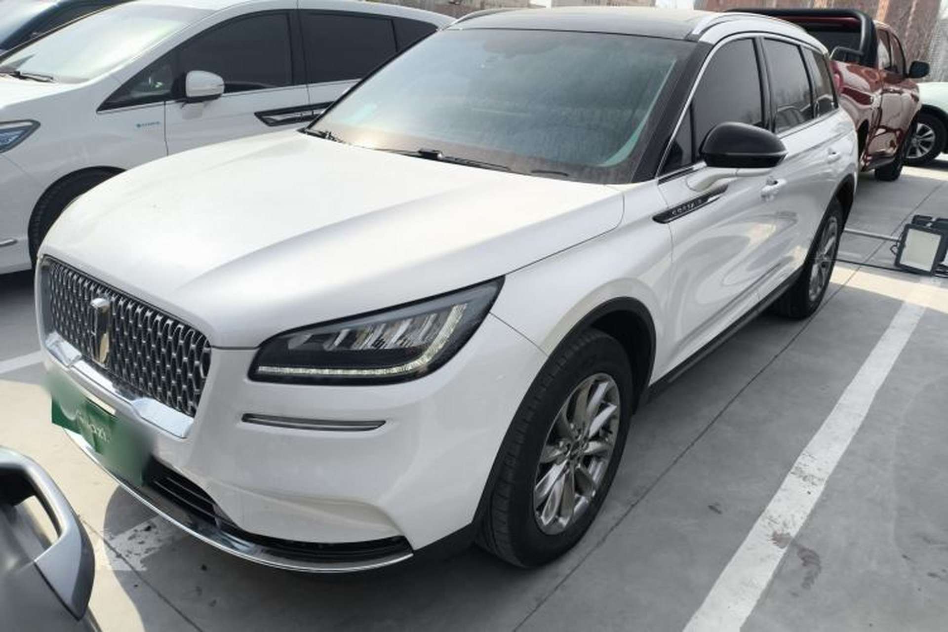 Used Lincoln Corsair 2020 2.0T Two-Wheel Drive Luxury Edition Front Left 45 Deg