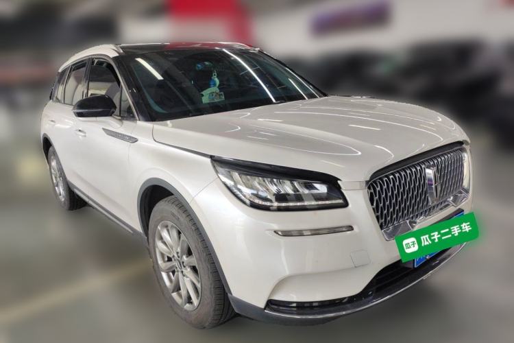 Used Lincoln Corsair 2020 2.0T Two-Wheel Drive Luxury Edition Front Right 45 Deg