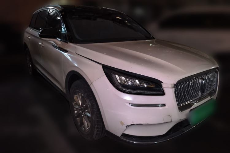 Used Lincoln Corsair 2020 2.0T Two-Wheel Drive Luxury Edition Front Right 45 Deg