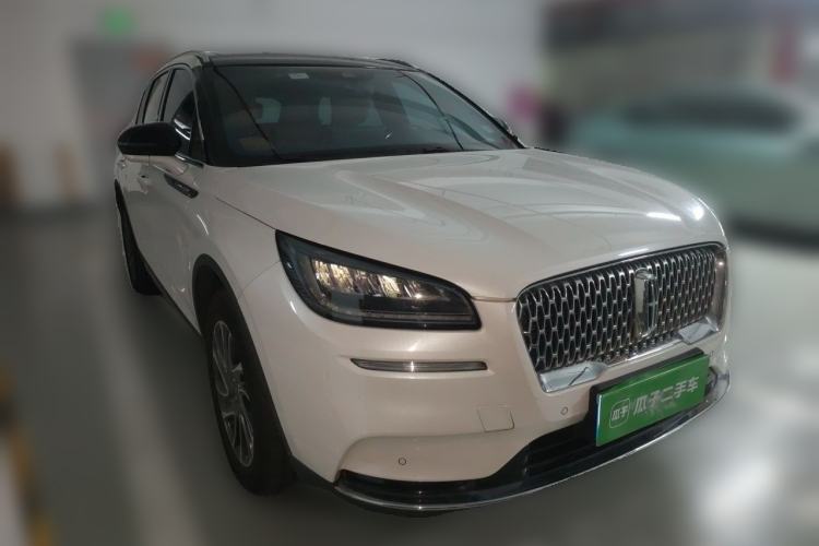 Used Lincoln Corsair 2020 2.0T Two-Wheel Drive Luxury Edition Front Right 45 Deg