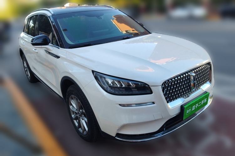 Used Lincoln Corsair 2020 2.0T Two-Wheel Drive Luxury Edition Front Right 45 Deg