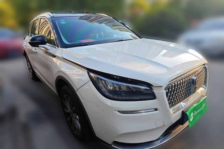 Used Lincoln Corsair 2020 2.0T Two-Wheel Drive Luxury Edition Front Right 45 Deg