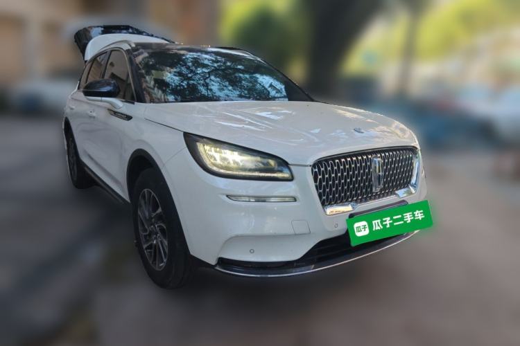 Used Lincoln Corsair 2020 2.0T Two-Wheel Drive Luxury Edition Front Right 45 Deg