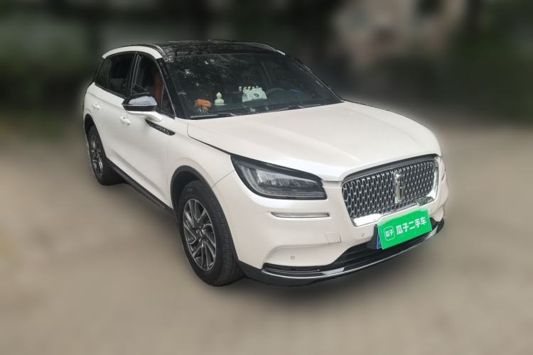 Used Lincoln Corsair 2020 2.0T Two-Wheel Drive Luxury Edition Front Right 45 Deg