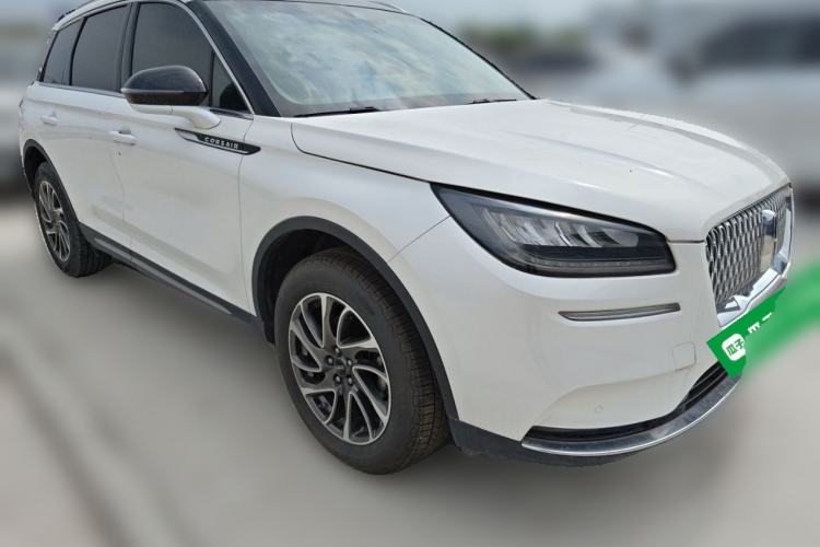 Used Lincoln Corsair 2020 2.0T Two-Wheel Drive Luxury Edition Front Right 45 Deg