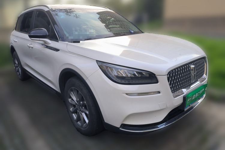 Used Lincoln Corsair 2020 2.0T Two-Wheel Drive Luxury Edition Front Right 45 Deg