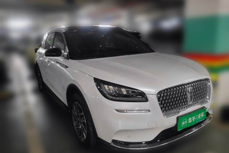 Used Lincoln Corsair 2020 2.0T Two-Wheel Drive Luxury Edition Front Right 45 Deg