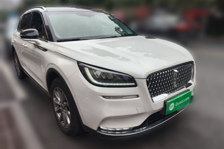 Used Lincoln Corsair 2020 2.0T Two-Wheel Drive Luxury Edition Front Right 45 Deg