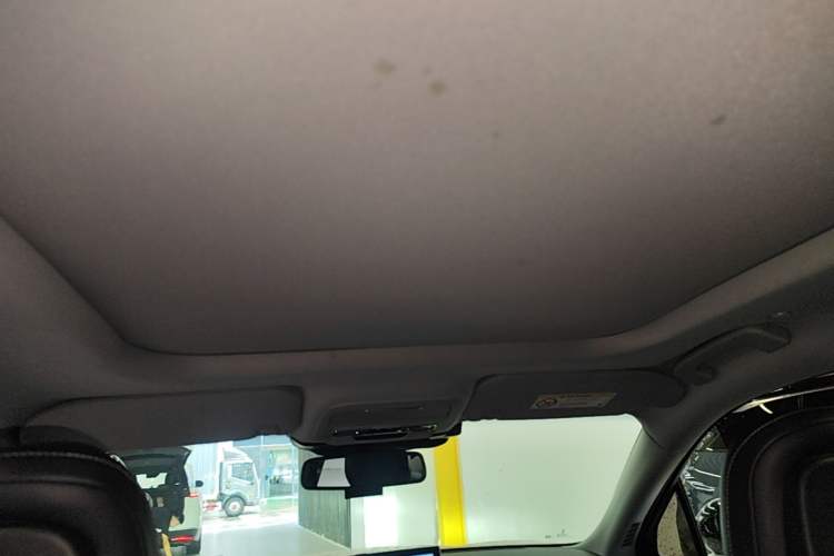 Used Lincoln Corsair 2020 2.0T Two-Wheel Drive Luxury Edition Headliner