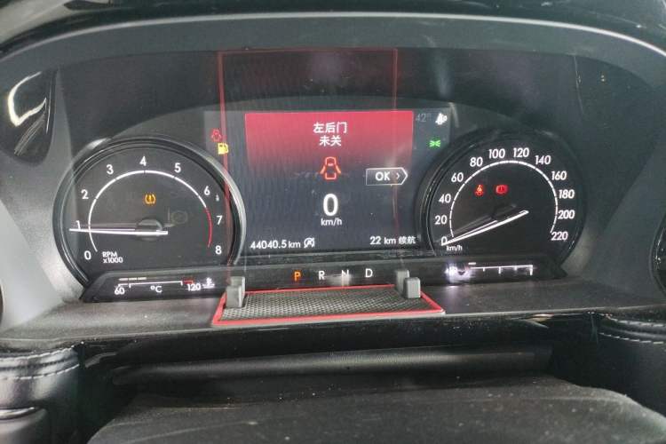 Used Lincoln Corsair 2020 2.0T Two-Wheel Drive Luxury Edition Instrument Cluster