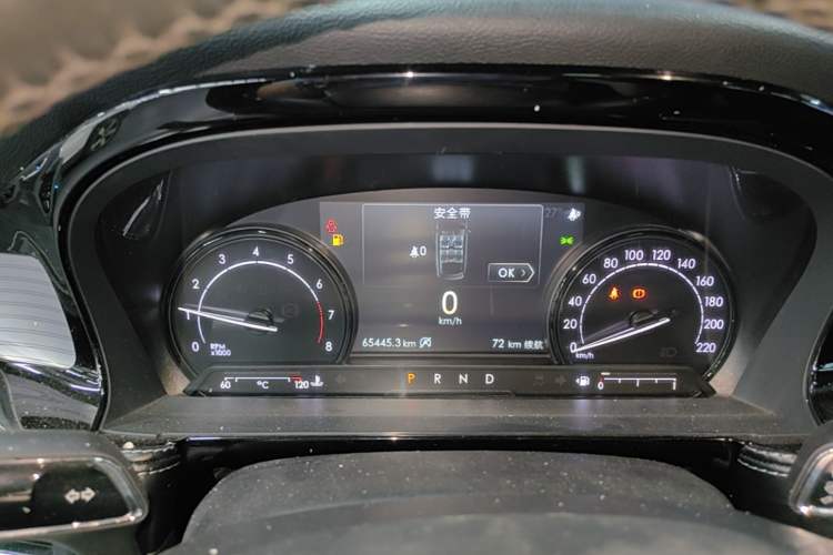 Used Lincoln Corsair 2020 2.0T Two-Wheel Drive Luxury Edition Instrument Cluster