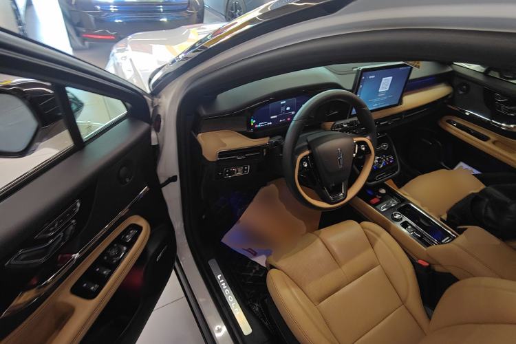 Used Lincoln Corsair 2020 2.0T Four-Wheel Drive Prestige Edition Interior 3