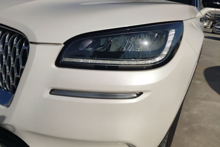 Used Lincoln Corsair 2020 2.0T Two-Wheel Drive Luxury Edition Left Front Headlight