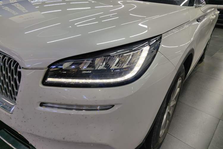 Used Lincoln Corsair 2020 2.0T Two-Wheel Drive Luxury Edition Left Front Headlight