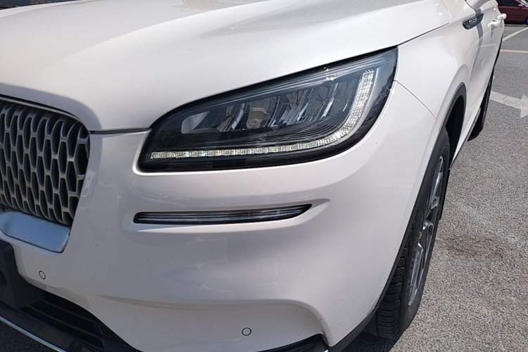 Used Lincoln Corsair 2020 2.0T Two-Wheel Drive Luxury Edition Left Front Headlight