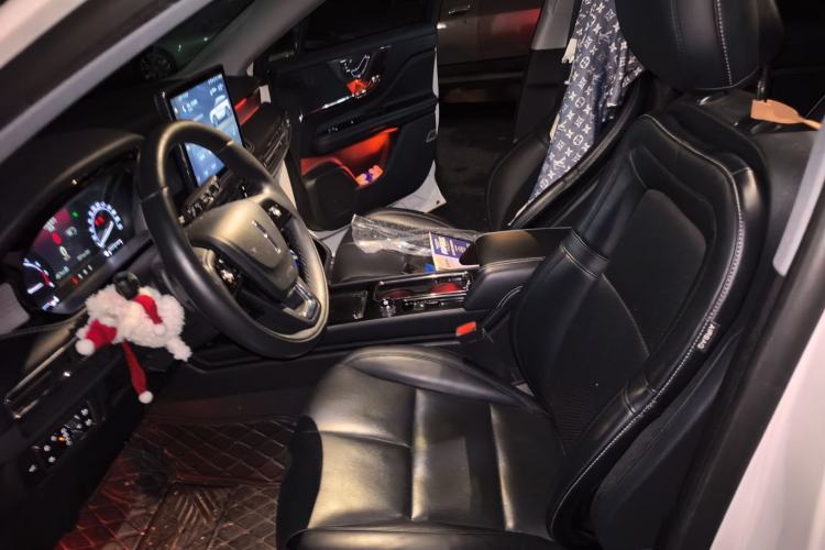 Used Lincoln Corsair 2020 2.0T Two-Wheel Drive Luxury Edition Left Front Seat