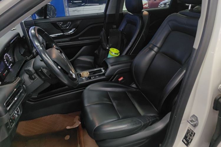 Used Lincoln Corsair 2020 2.0T Two-Wheel Drive Luxury Edition Left Front Seat