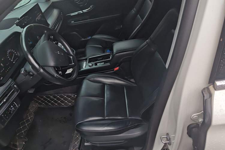 Used Lincoln Corsair 2020 2.0T Two-Wheel Drive Luxury Edition Left Front Seat