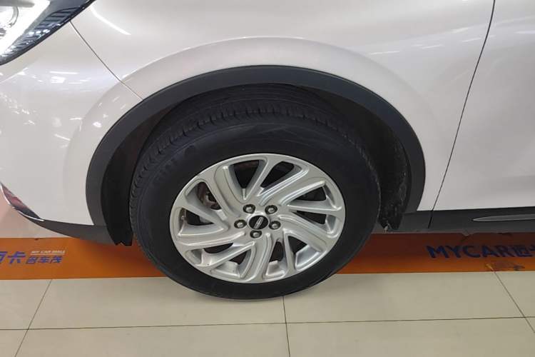Used Lincoln Corsair 2020 2.0T Two-Wheel Drive Zunyue Edition Left Front Wheel Hub