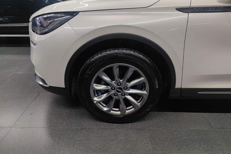 Used Lincoln Corsair 2020 2.0T Two-Wheel Drive Luxury Edition Left Front Wheel Hub
