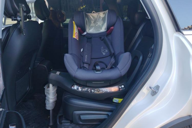 Used Lincoln Corsair 2020 2.0T Two-Wheel Drive Luxury Edition Left Rear Seat