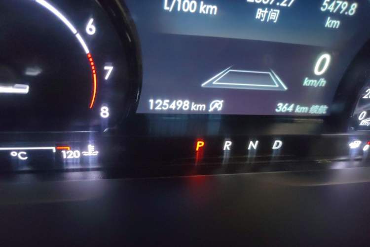 Used Lincoln Corsair 2020 2.0T Two-Wheel Drive Luxury Edition Odometer Close Up