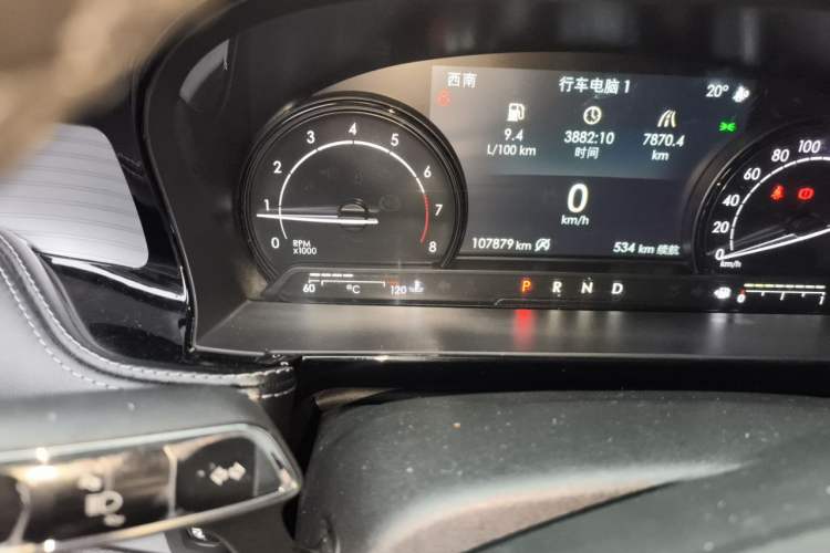 Used Lincoln Corsair 2020 2.0T Two-Wheel Drive Luxury Edition Odometer Close Up