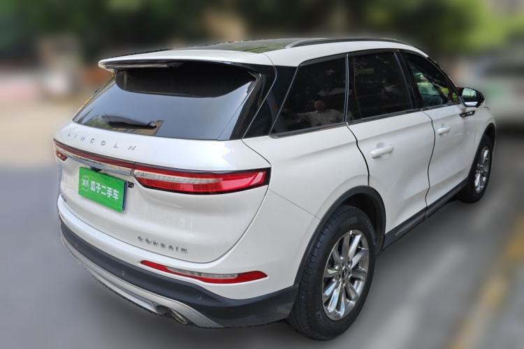 Used Lincoln Corsair 2020 2.0T Two-Wheel Drive Luxury Edition Rear Right 45 Deg