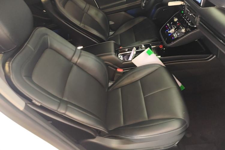 Used Lincoln Corsair 2020 2.0T Two-Wheel Drive Luxury Edition Right Front Seat