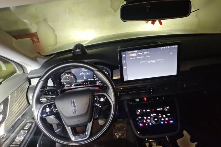 Used Lincoln Corsair 2020 2.0T Two-Wheel Drive Luxury Edition Steering Wheel