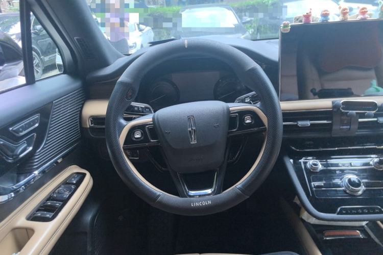 Used Lincoln Corsair 2020 2.0T Two-Wheel Drive Luxury Edition Steering Wheel