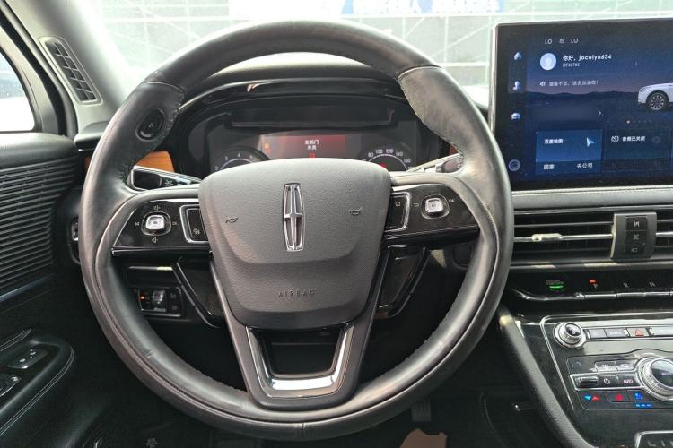 Used Lincoln Corsair 2020 2.0T Two-Wheel Drive Luxury Edition Steering Wheel