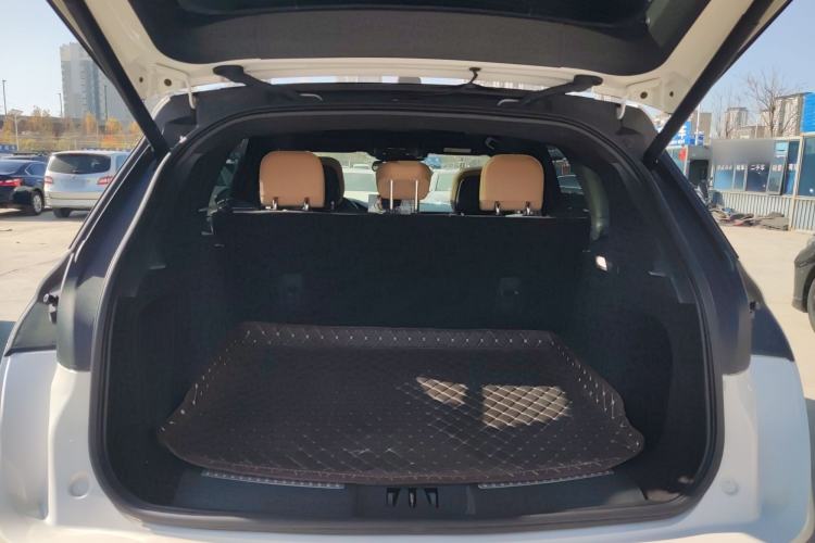 Used Lincoln Corsair 2020 2.0T Two-Wheel Drive Luxury Edition Trunk