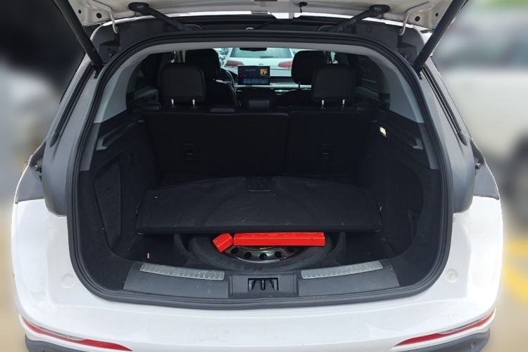 Used Lincoln Corsair 2020 2.0T Two-Wheel Drive Luxury Edition Trunk