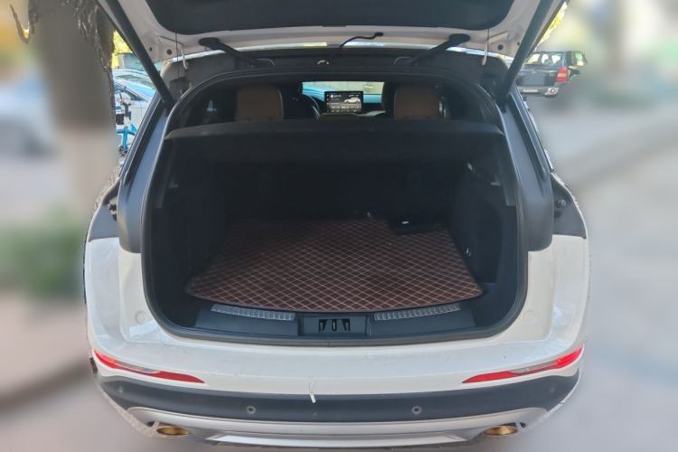 Used Lincoln Corsair 2020 2.0T Two-Wheel Drive Luxury Edition Trunk
