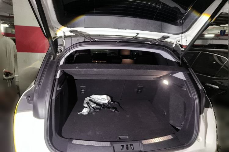 Used Lincoln Corsair 2020 2.0T Two-Wheel Drive Luxury Edition Trunk