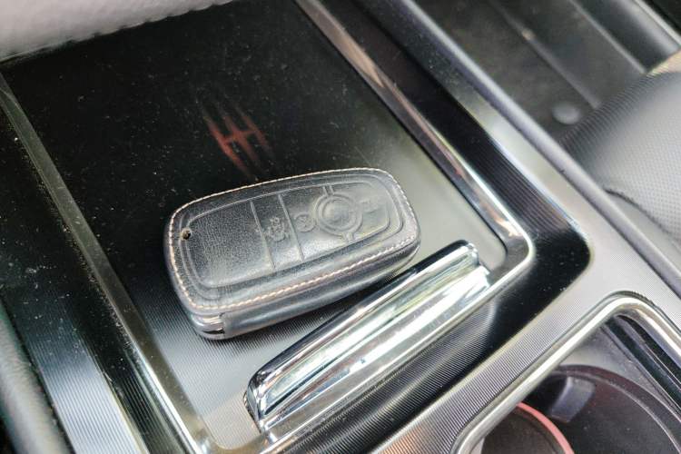 Used Lincoln Corsair 2020 2.0T Two-Wheel Drive Luxury Edition Vehicle Key