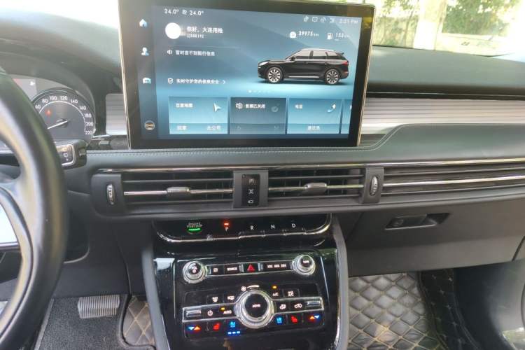 Used Lincoln Corsair 2021 2.0T Two-Wheel Drive Deluxe Edition Audio And AC Panel