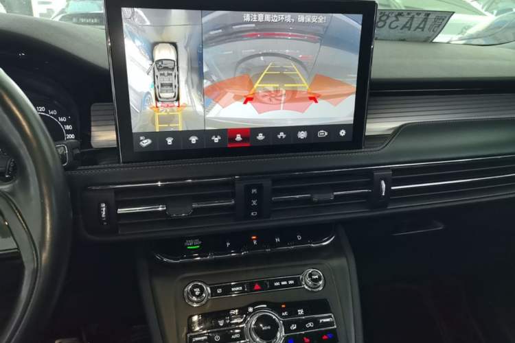 Used Lincoln Corsair 2021 2.0T Two-Wheel Drive Deluxe Edition Audio And AC Panel