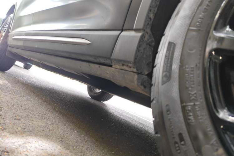 Used Lincoln Corsair 2021 2.0T Two-Wheel-Drive Luxury Edition Chassis Front Right