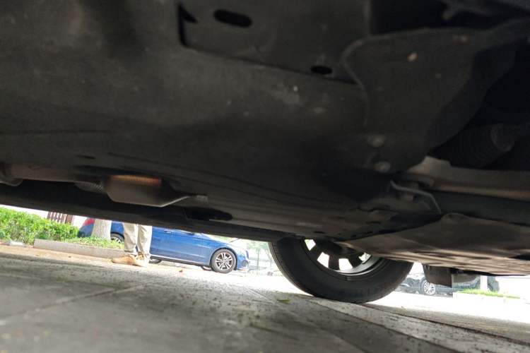 Used Lincoln Corsair 2021 2.0T Two-Wheel Drive Deluxe Edition Chassis Front Right