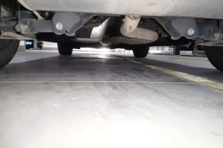 Used Lincoln Corsair 2021 2.0T Two-Wheel Drive Deluxe Edition Chassis Rear