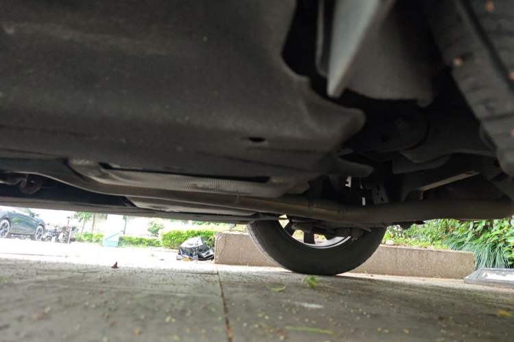 Used Lincoln Corsair 2021 2.0T Two-Wheel Drive Deluxe Edition Chassis Rear Left