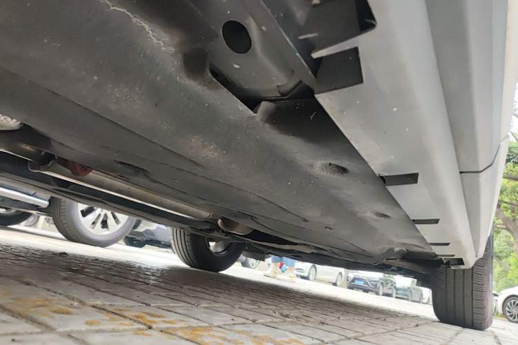 Used Lincoln Corsair 2021 2.0T Two-Wheel Drive Deluxe Edition Chassis Rear Right