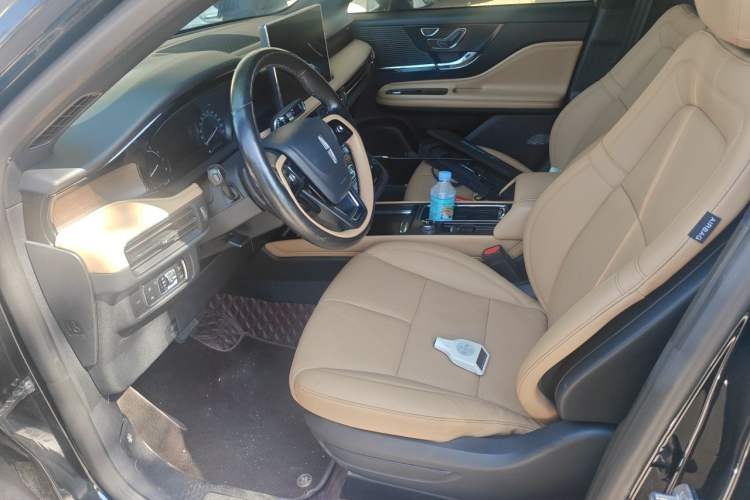 Used Lincoln Corsair 2021 2.0T Two-Wheel-Drive Luxury Edition Driver Seat