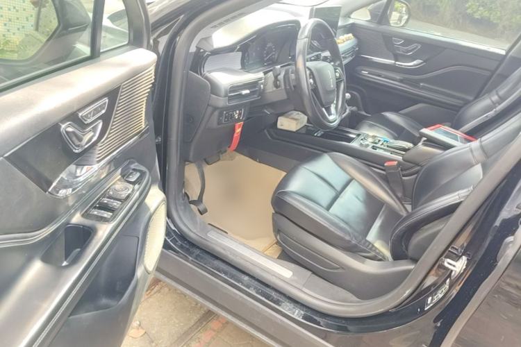 Used Lincoln Corsair 2021 2.0T Two-Wheel Drive Deluxe Edition Driver Seat